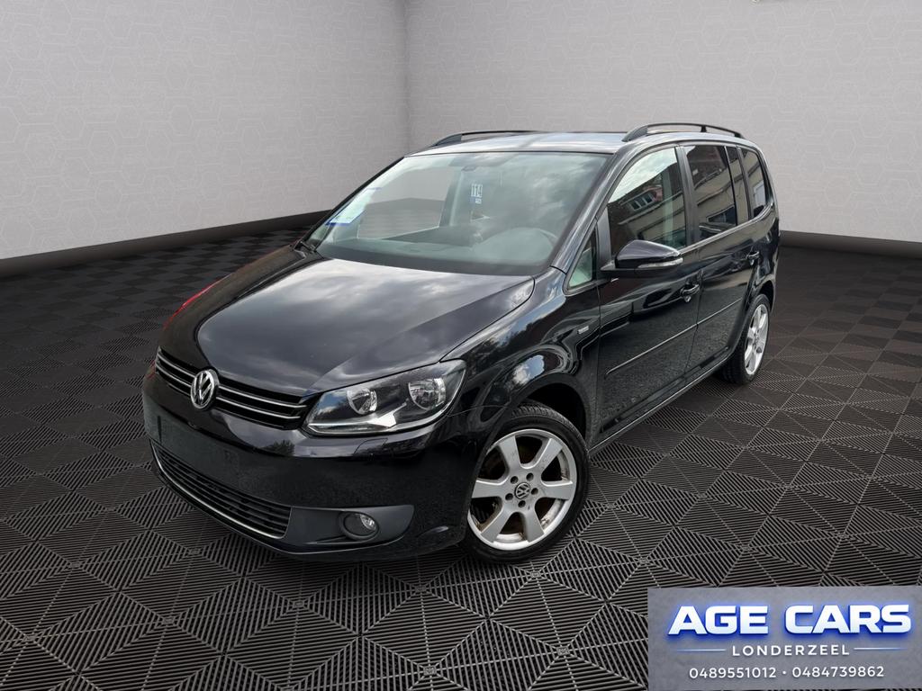 Volkswagen Touran Essence 7 places, Autos, 1197 cm³, Euro 5, Achat, Entreprise