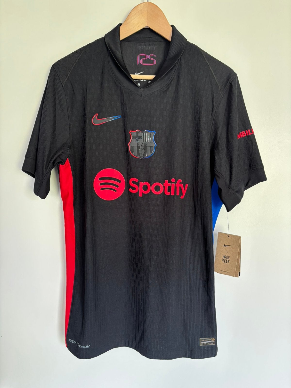 Maillot extérieur du FC Barcelone 2024/25, Enlèvement ou Envoi, Neuf, Taille 48/50 (M), Noir