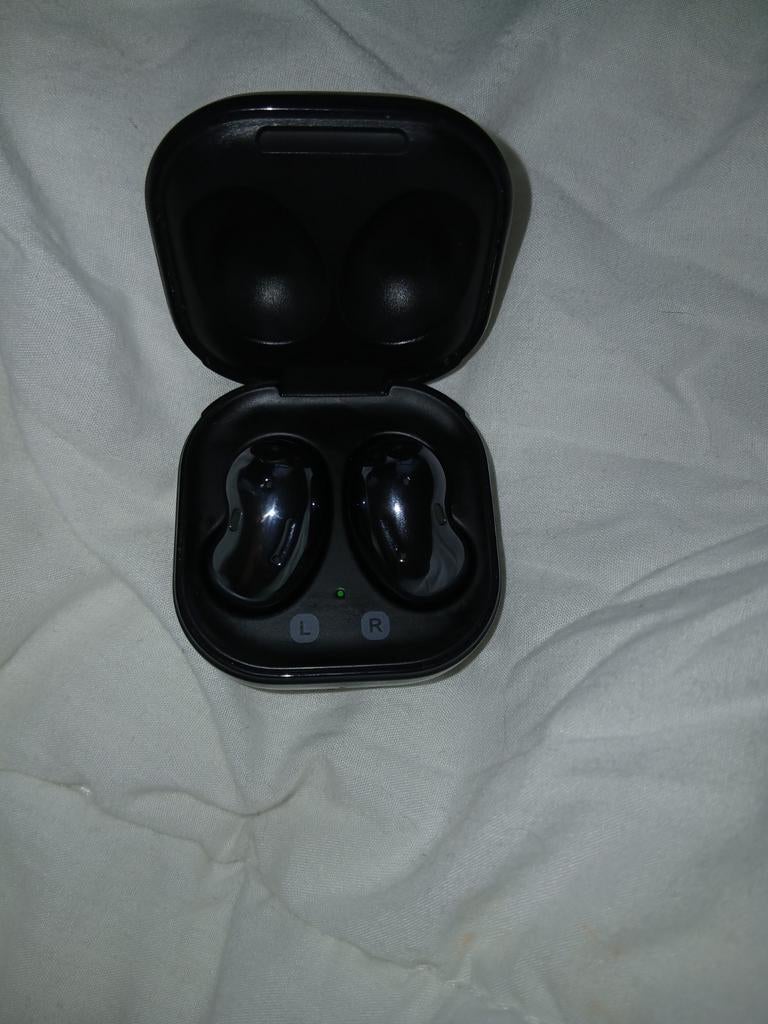 Samsung Galaxy Buds Live Noir – Très bon état + boîtier, Télécoms, Bluetooth, Comme neuf, Enlèvement, Noir