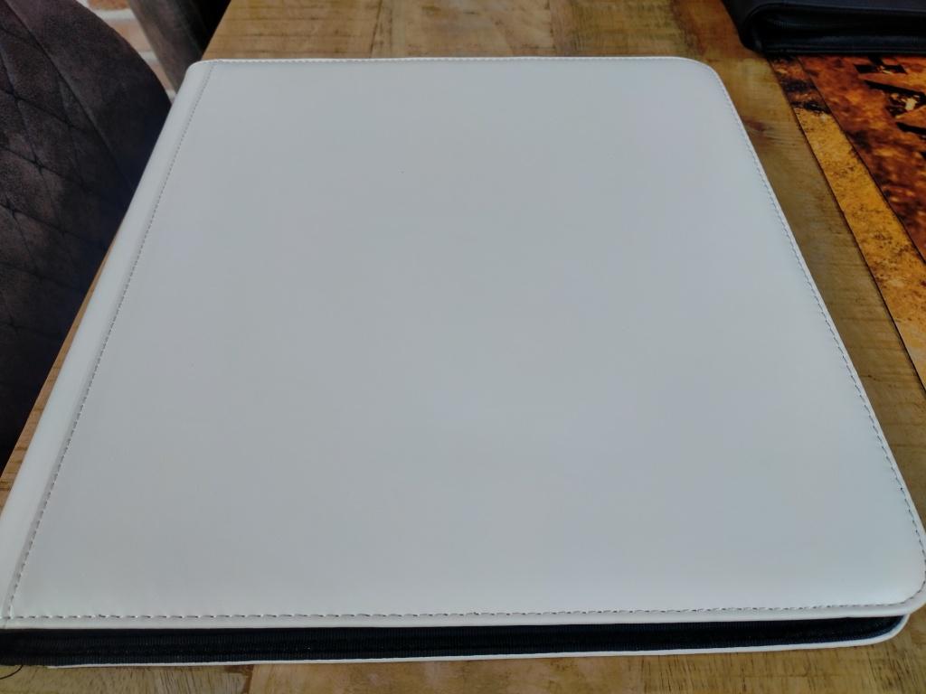 POKEMON COMPLETE BASE SET SHR FABLE BOOSTERFRESH!!ZO BINDER!, Hobby en Vrije tijd, Verzamelkaartspellen | Pokémon, Ophalen