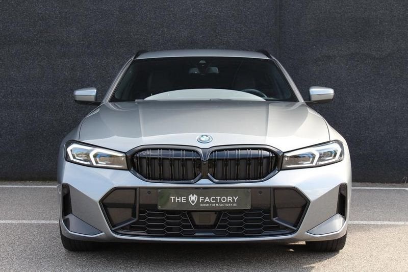 BMW Série 3, Automaat, 215 kW, 4 cilinders, Leder en Stof