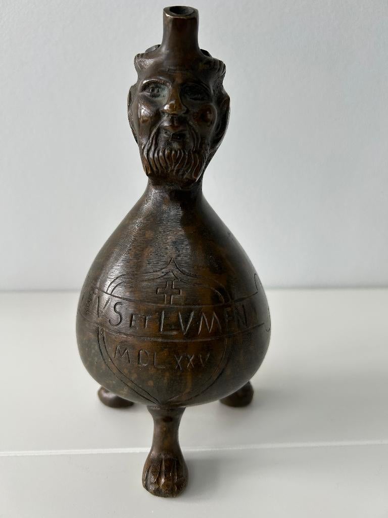 Bronzen schenkkan, aquamanille, Antiek en Kunst, Ophalen of Verzenden, Koper
