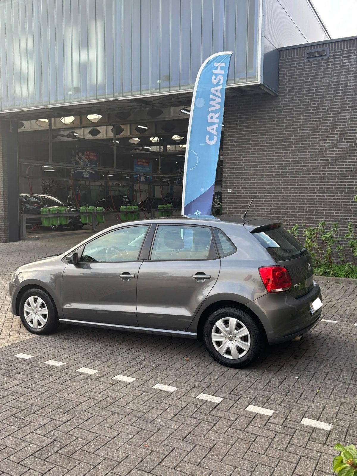 Volksawagen polo 1.6 bleumotion (90pk), Stof, Bruin, 0 kg, 5 deurs