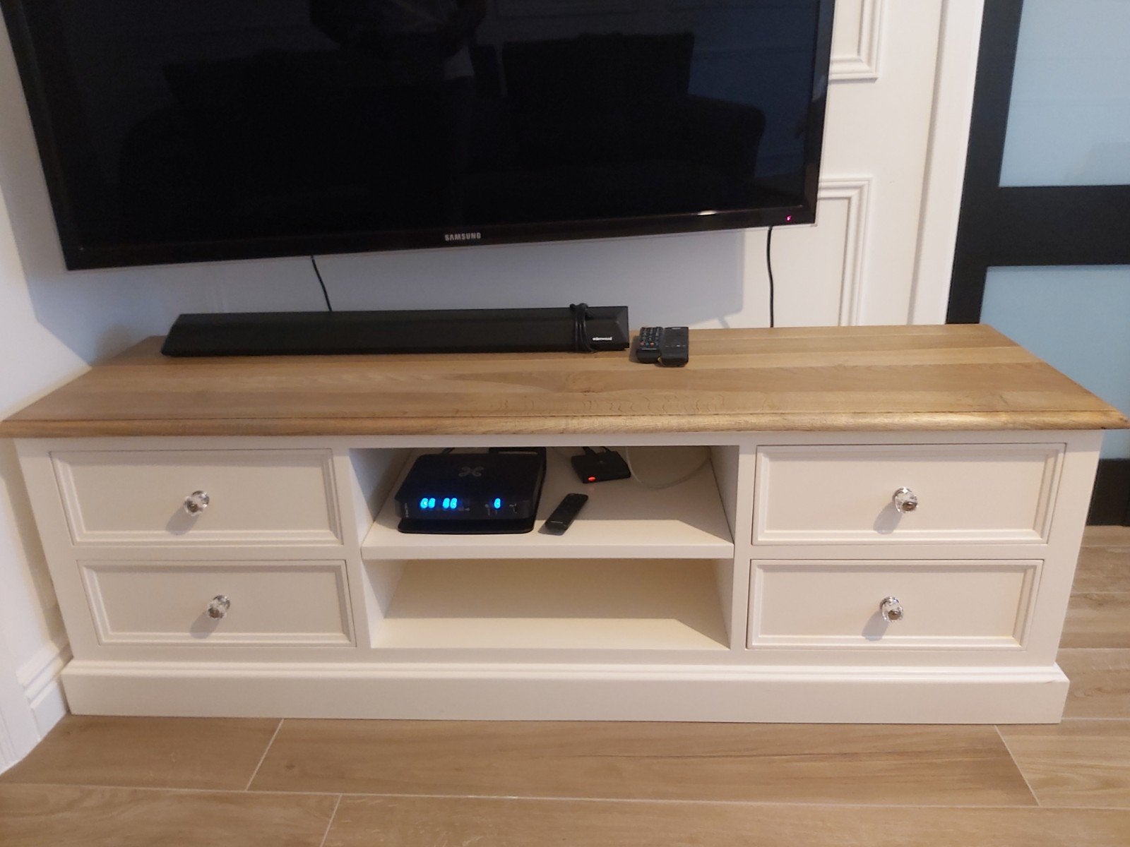 Meuble tv en bois massif, Maison & Meubles, Enlèvement