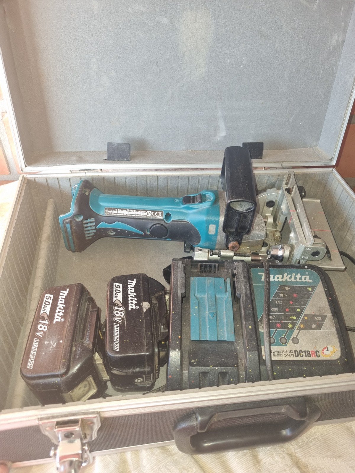makita lamellenfrees (biscuit joiner), Doe-het-zelf en Bouw, Ophalen