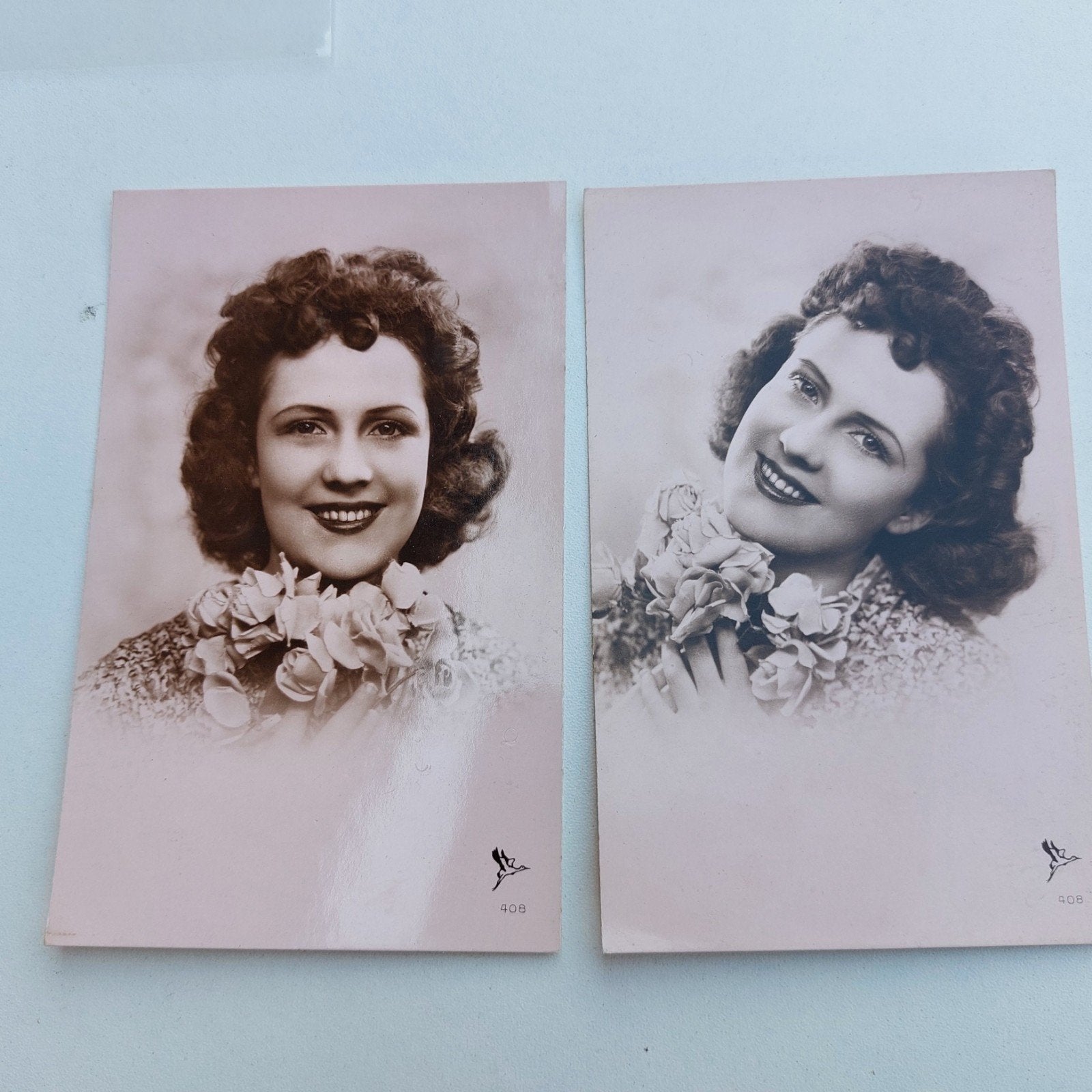 2 oude fantasiekaarten: 2 mooie vrouwen, Ophalen of Verzenden