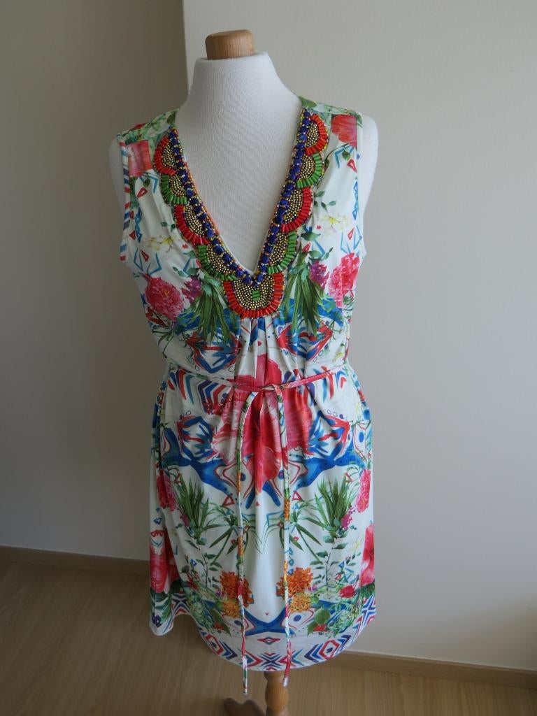 Kleedje K-DESIGN (26) in nieuwstaat, maat Large., Kleding | Dames, K-design, Ophalen, Zo goed als nieuw, Maat 42/44 (L)