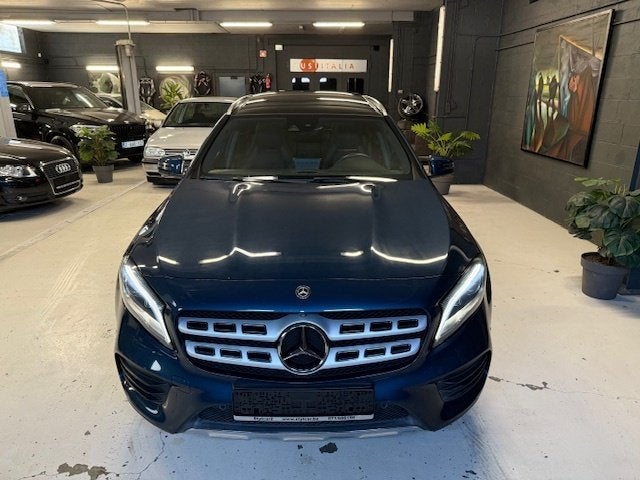 MERCEDES GLA 220D *PACK AMG-BOITE AUTO* 12 MOIS DE GARANTIE, Cuir, Entreprise, Entretenue par le concessionnaire, Noir