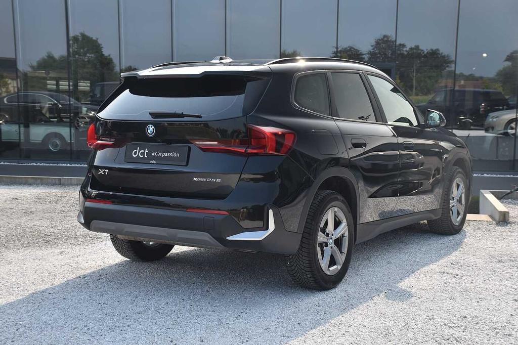 BMW X1 xDrive25e Hybride ACC LED (bj 2024, automaat), Auto's, Stof, Gebruikt, Parkeersensor, https://public.car-pass.be/vhr/151bac60-214a-4b1e-baa4-f3ec306a9b71