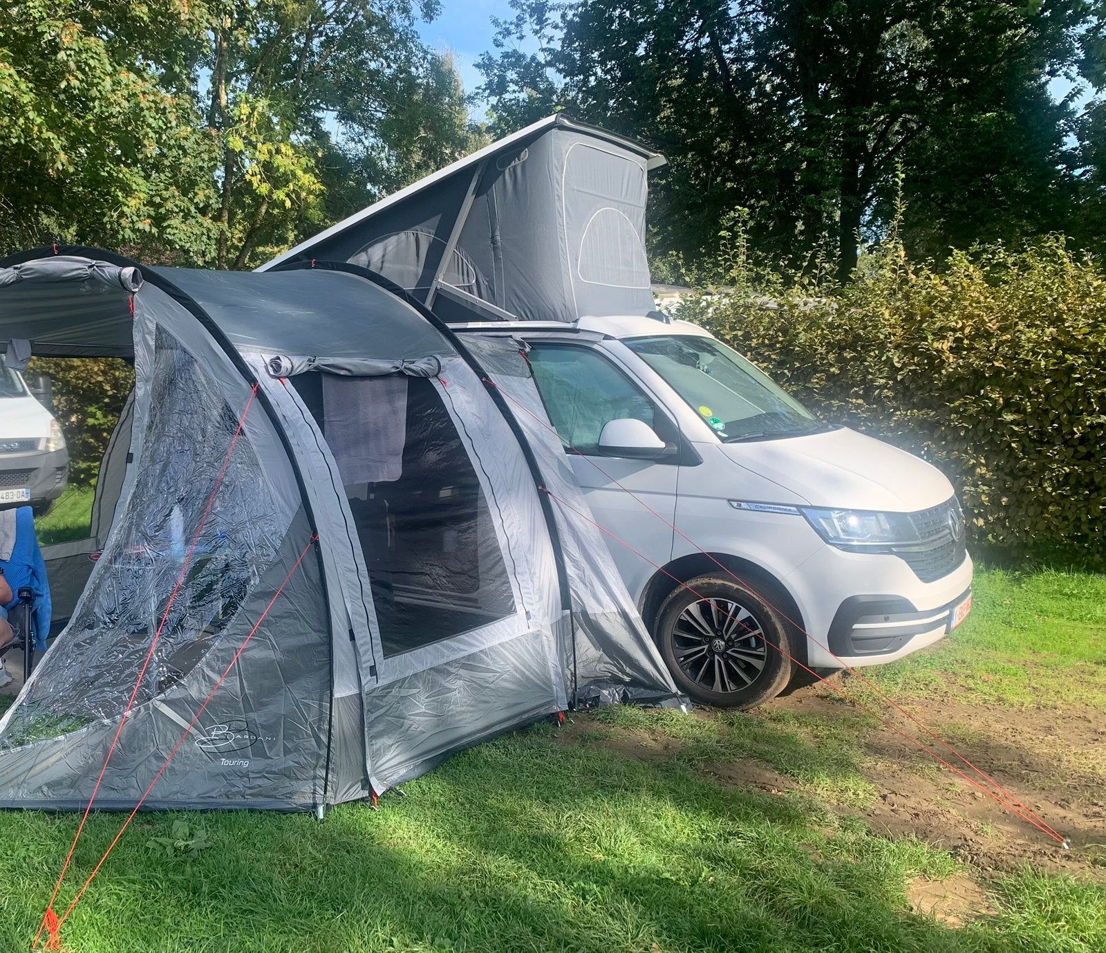 Voortent minivan, Ophalen, Zo goed als nieuw