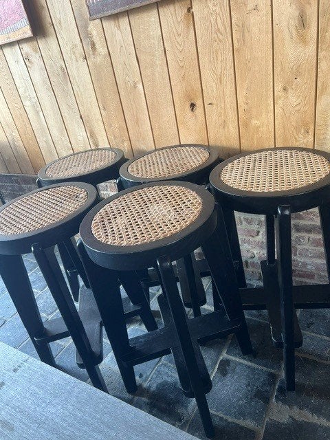 Barkrukken in hout met rieten zitting, Ophalen, Gebruikt, Zwart, Vintage