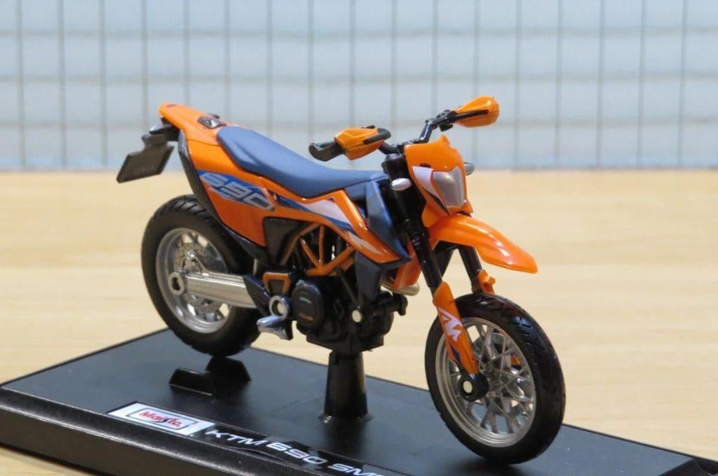 KTM 690 SMC R supermotard 1:18 23092, Ophalen of Verzenden, Nieuw, Motor, Maisto