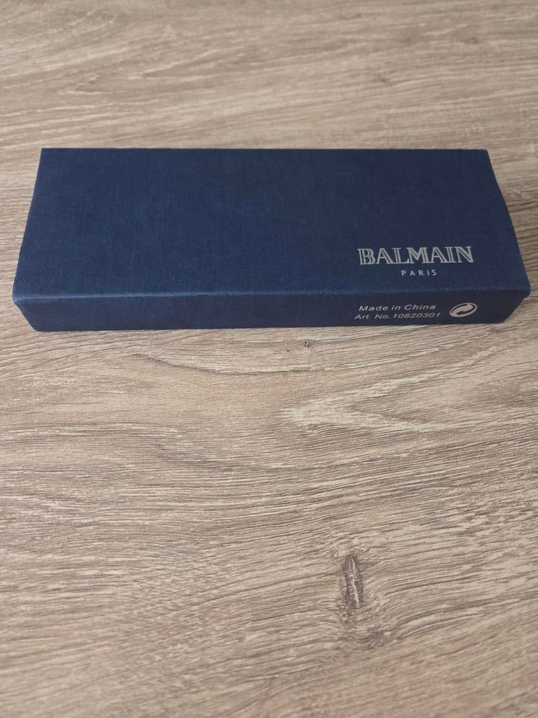 Pennenset Balmain, Verzamelen, Pennenverzamelingen, Pennenset, Nieuw, Met doosje, Ophalen