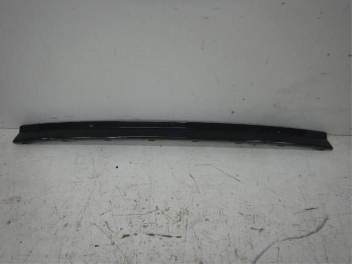 Audi E-Tron GT Bumper Carbon Sierstip, Enlèvement ou Envoi, Utilisé