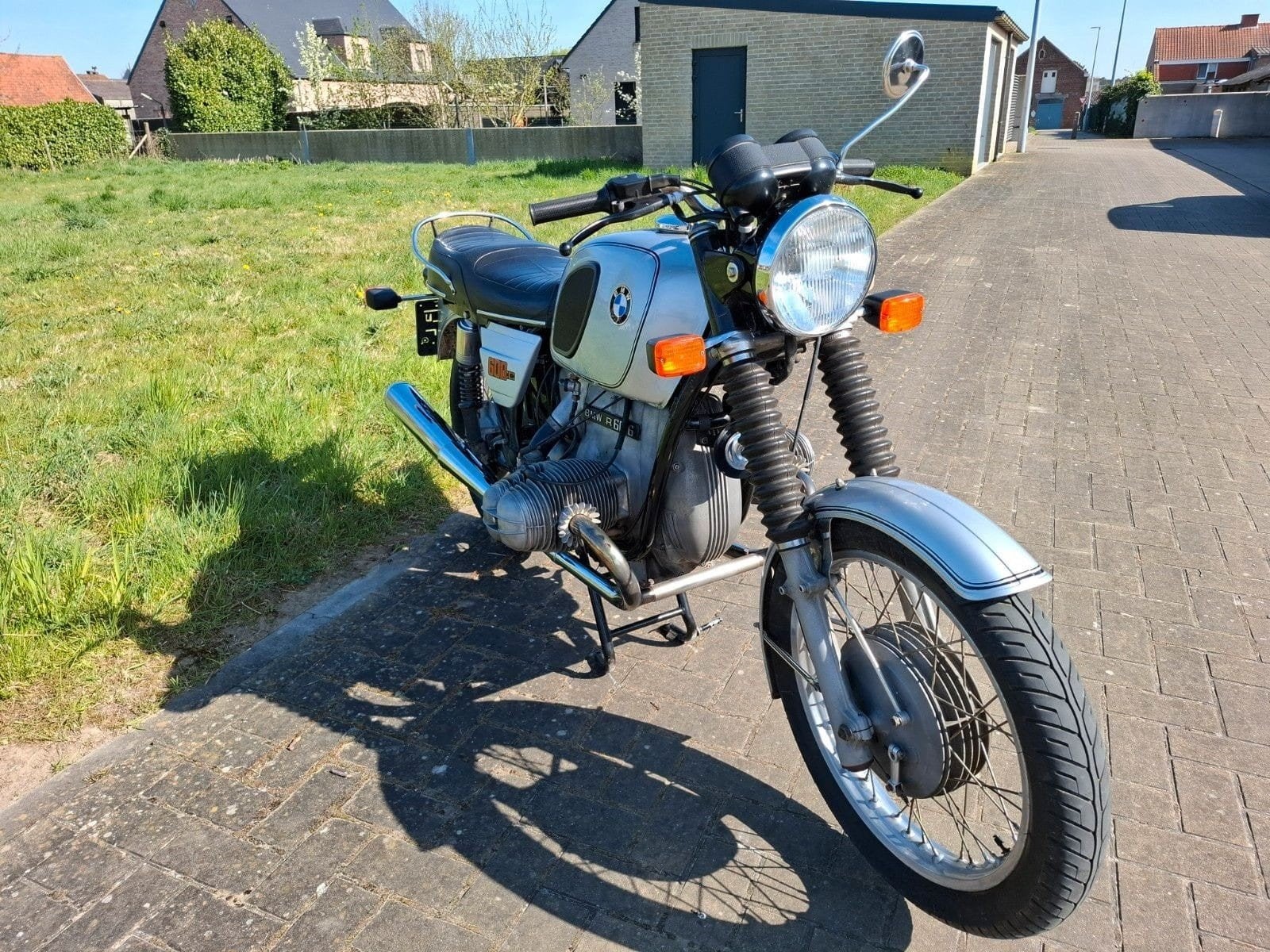 Bmw r60/6, Motos