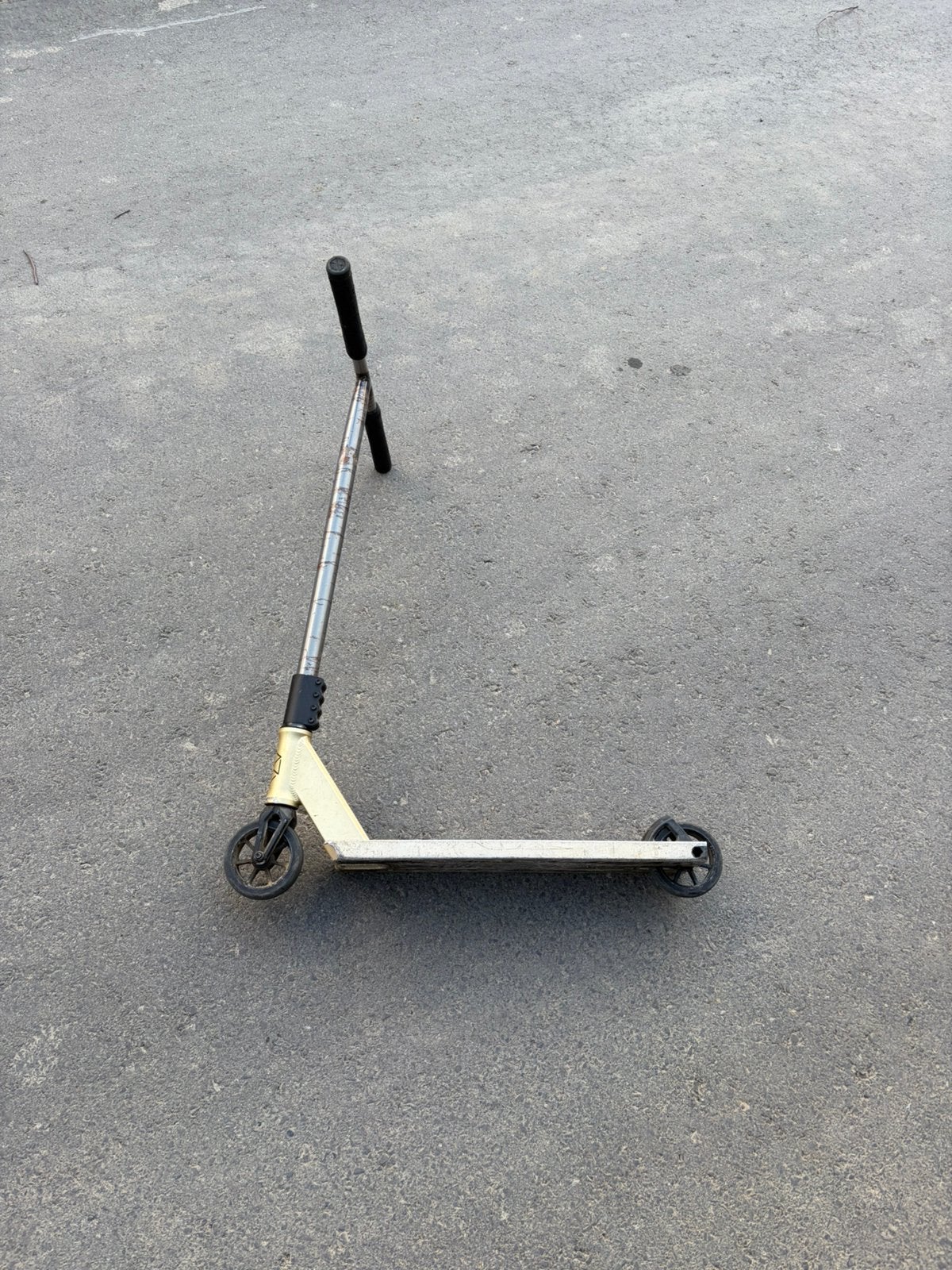 Saundezy editie freestyle scooter, Fietsen en Brommers, Ophalen, Gebruikt