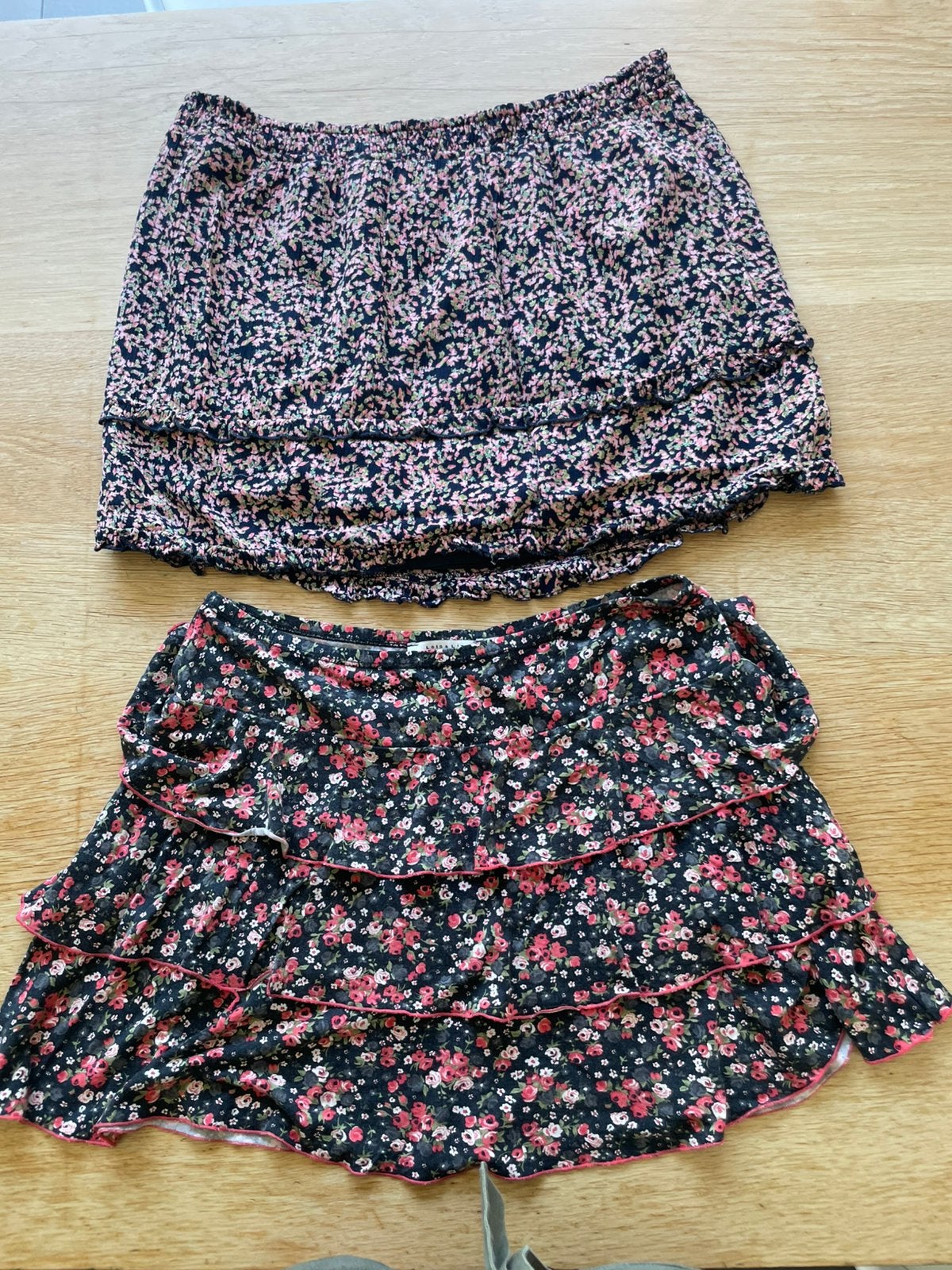2 rokjes maat 40, Kleding | Dames, Pyjama's, Ophalen of Verzenden, Zo goed als nieuw, Maat 38/40 (M)