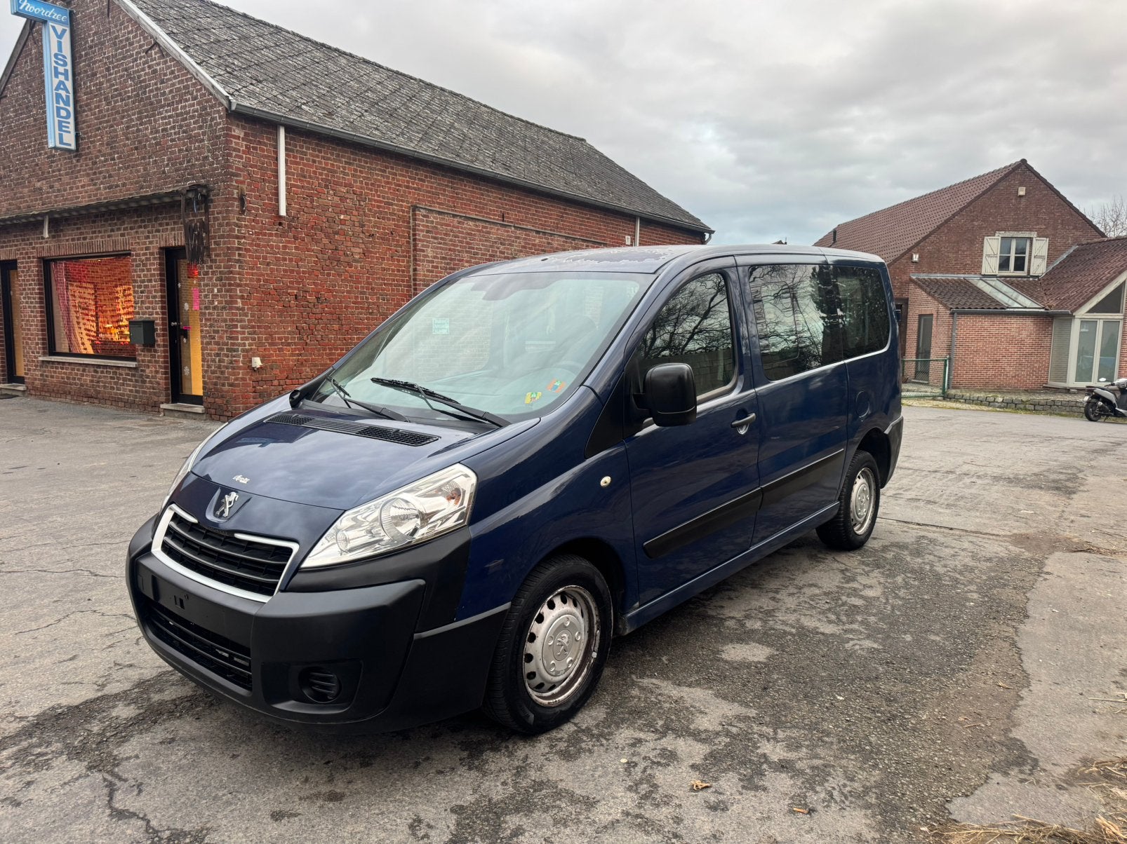 Peugeot Expert 2.0 HDI 2013 Euro5 Climatisé 8 places, Autos, Achat, Noir, 5 portes, Diesel