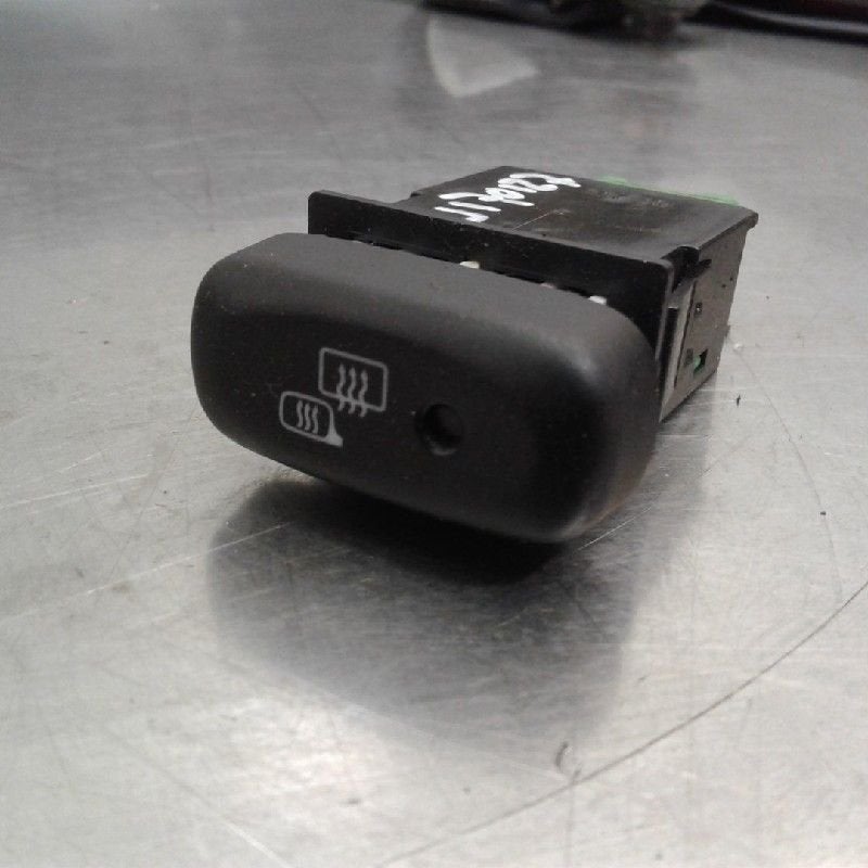 INTERRUPTEUR DEGIVRAGE LUNETTE ARRIÈRE Suzuki Ignis (FH), Utilisé, Suzuki