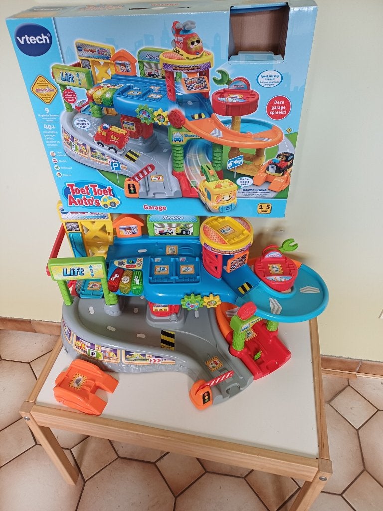 Vtech Toet toet garage, Ophalen, Gebruikt, 6 maanden tot 2 jaar