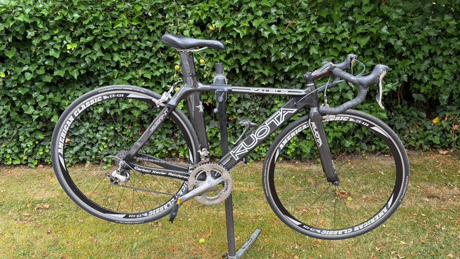 Kuota kalibur met extra wielset, Fietsen en Brommers, Fietsen | Racefietsen, Gebruikt, Carbon, Velgrem, 49 tot 53 cm