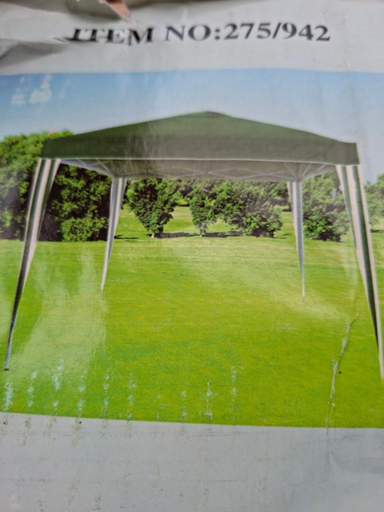 Groene party tent nieuw in de doos, Enlèvement