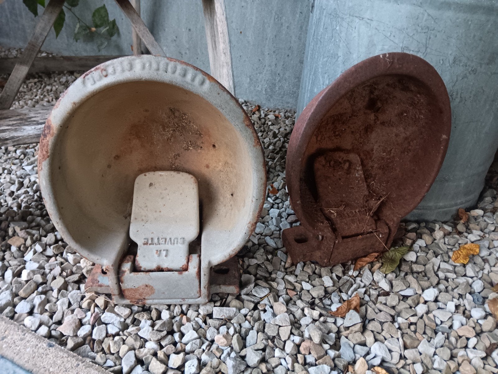 Abreuvoirs La Buvette, Enlèvement