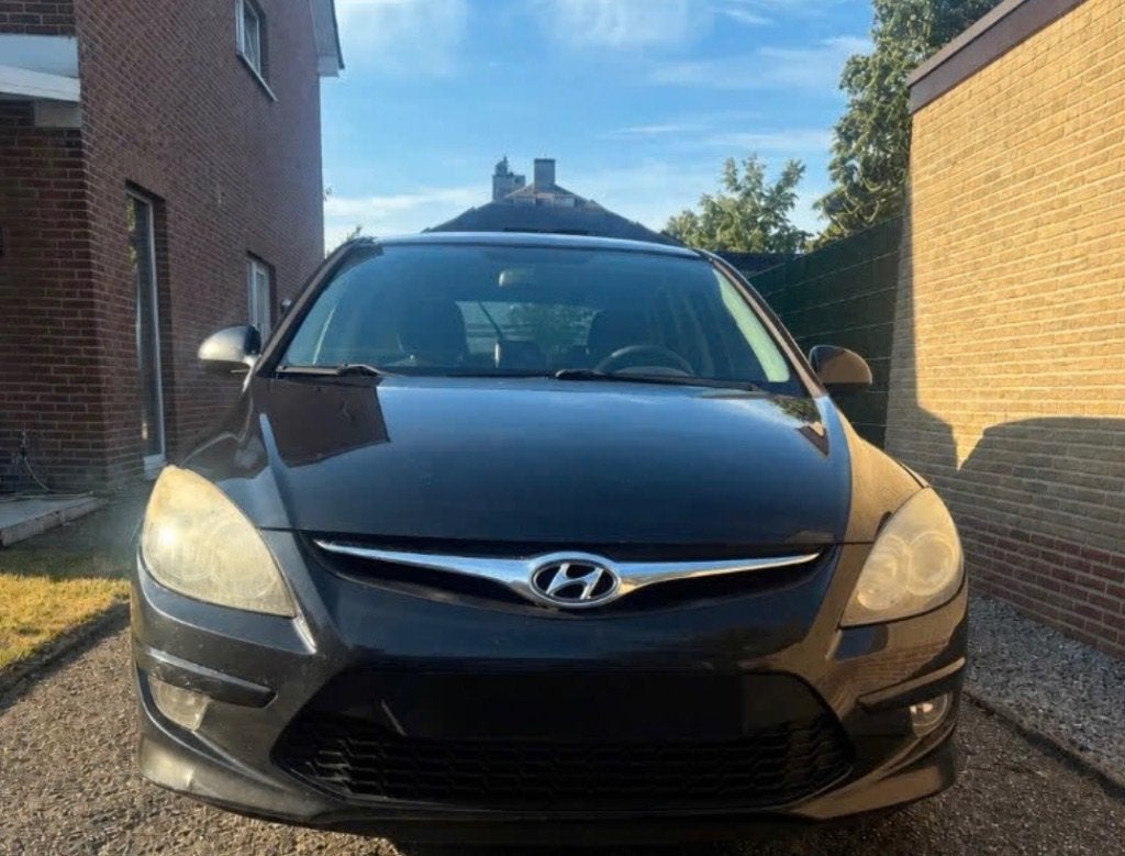 Hyundai i30, Auto's, Hyundai, Euro 5, Zwart, Zwart, Leder