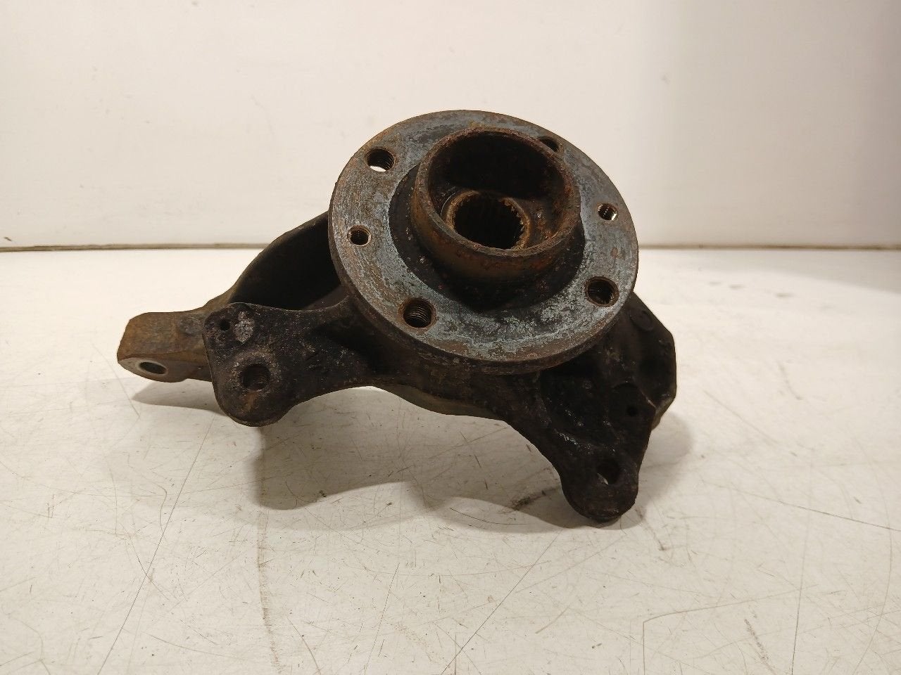 Wielnaaf links voor Renault Wind, Onderdelen@venauto.nl, Van der Ven Autorecycling B.V., Gebruikt, Ettenseweg 76, 4706 PB Roosendaal, The Netherlands