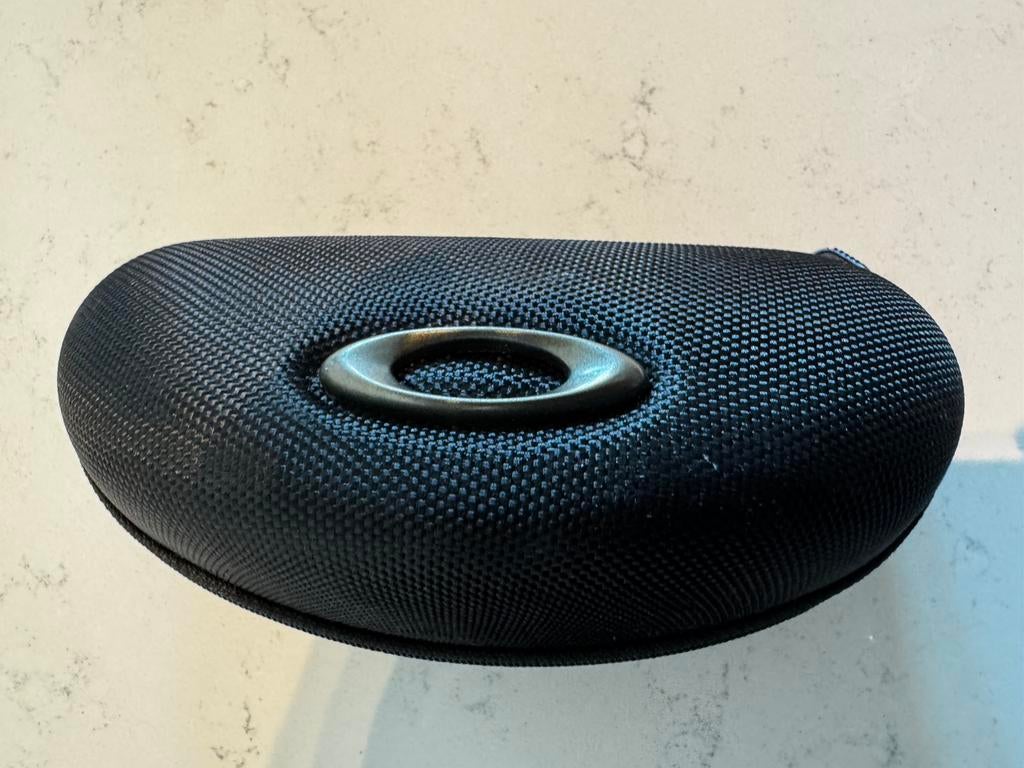 Oakley Sutro zonnebril te koop in uitstekende staat, Fietsen en Brommers, Ophalen, Zo goed als nieuw