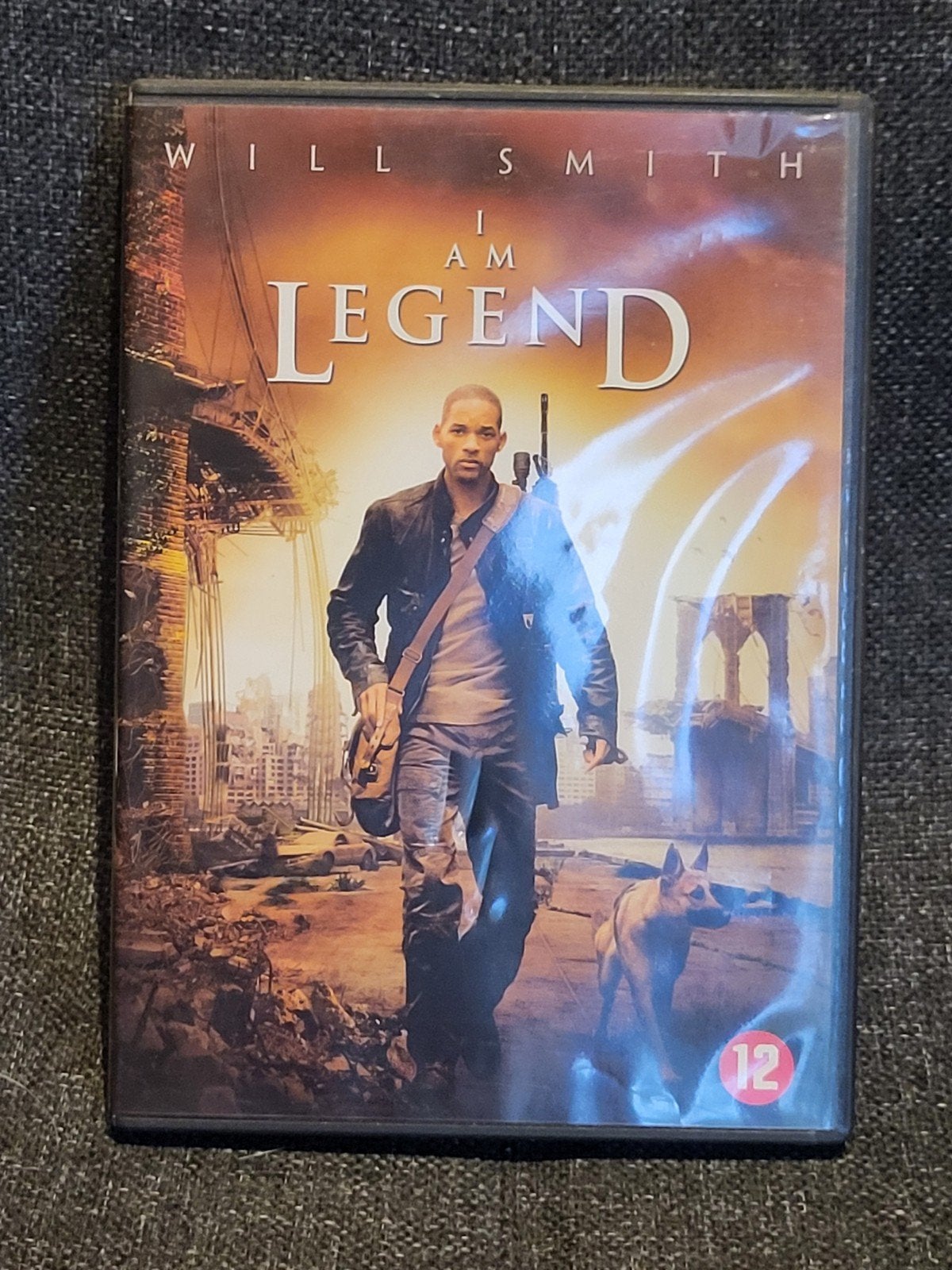 dvd "I am Legend", CD & DVD, Enlèvement ou Envoi, Anglais, Vampires ou Zombies, À partir de 12 ans
