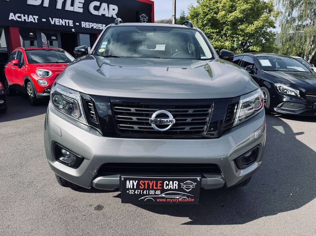 Nissan Navara Navara 2.3 dCi 4WD Automatique, Garantie 1 An, Autos, Nissan, Cuir, Achat, Entreprise, Noir