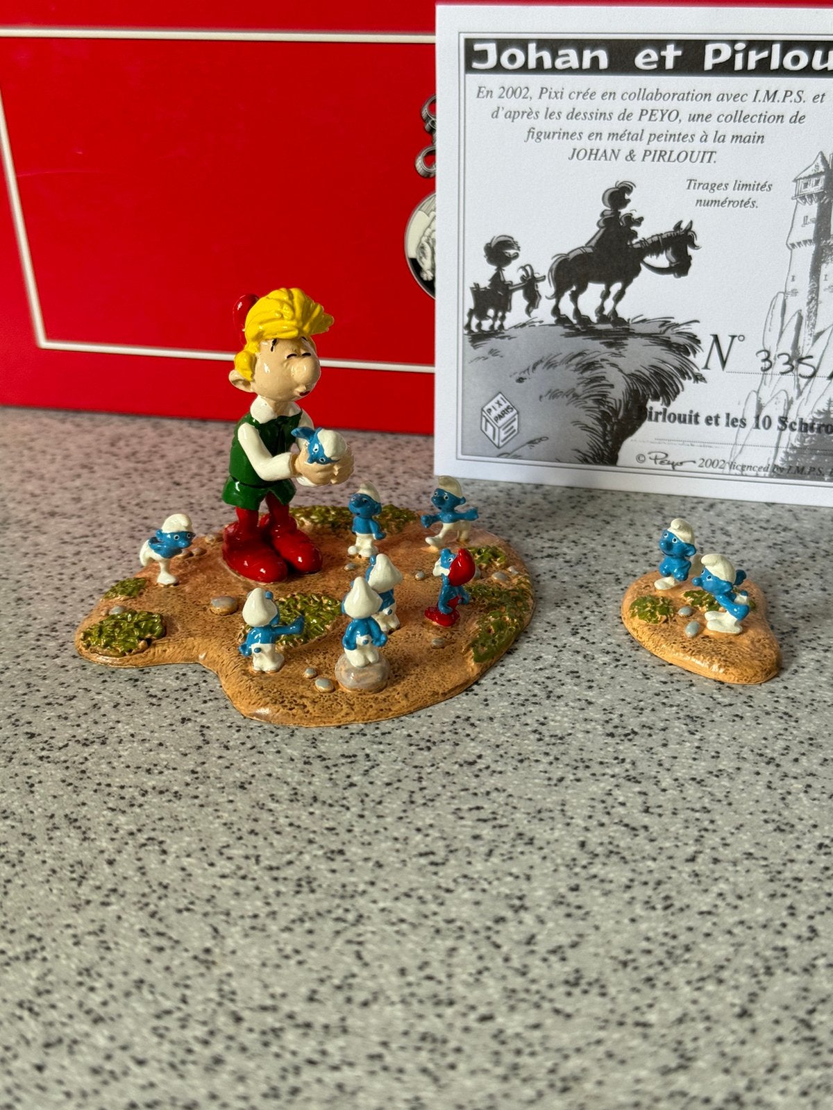 Pirlouit en de 10 smurfen pixi, Ophalen of Verzenden, Zo goed als nieuw