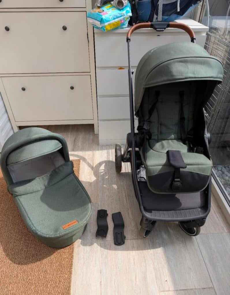 Poussette pour bébé Novi. Très peu utilisé., Enlèvement