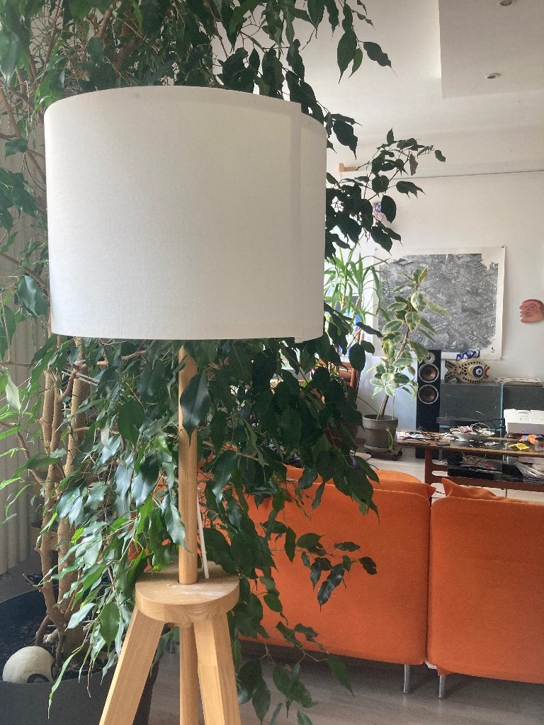 Lampe LAUTERS ikea, Maison & Meubles, Lampes | Lampadaires, Utilisé, 100 à 150 cm, Bois, Autres culots, Enlèvement