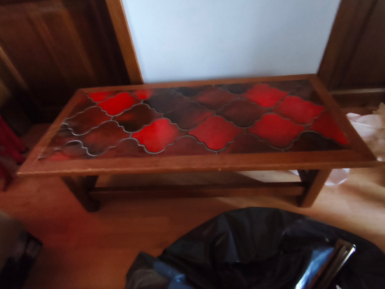 Salontafel, Ophalen