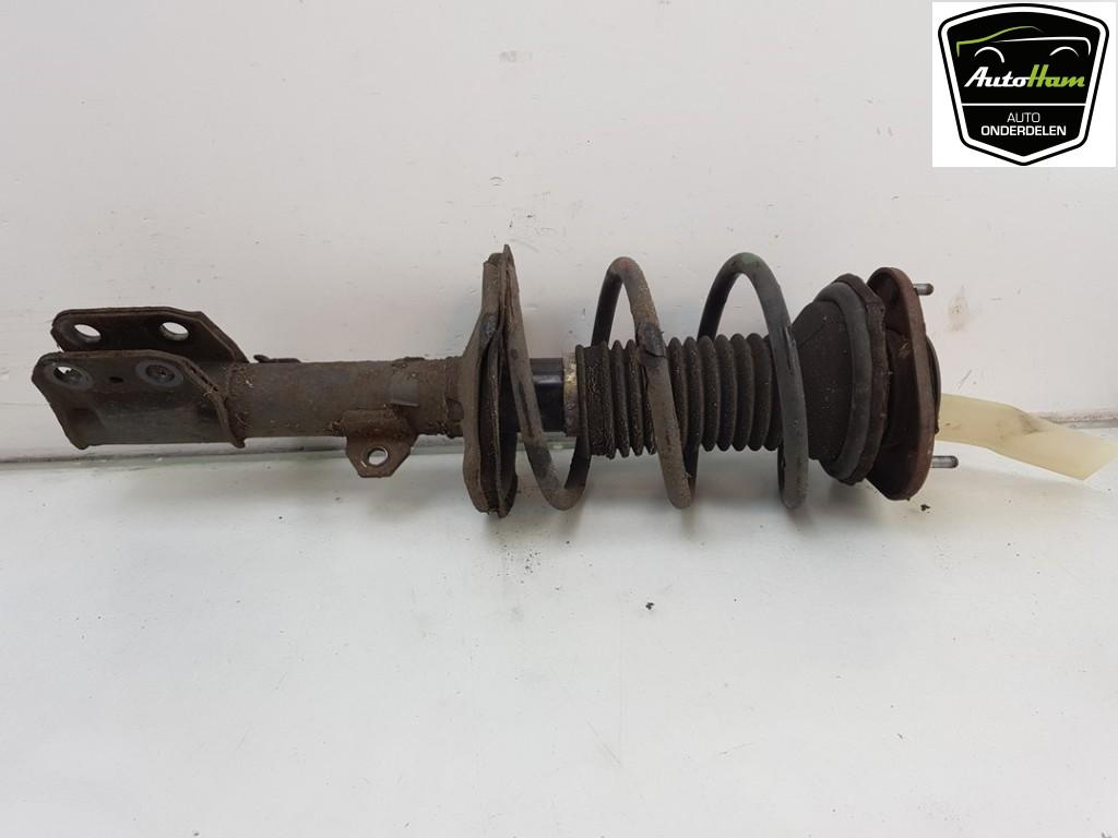 SCHOKBREKER LINKS VOOR Toyota Avensis Wagon (T25 / B1E), Gebruikt, Toyota