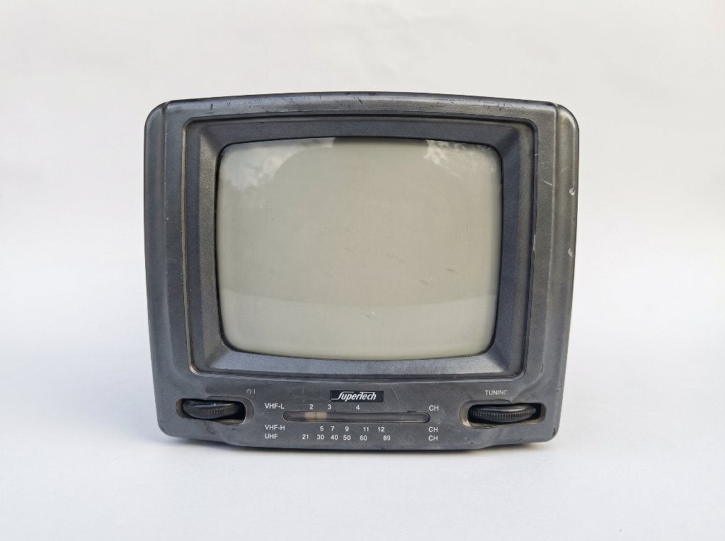 Supertech BTV-452 – Vintage draagbare mini TV (zwart-wit), Audio, Tv en Foto, Vintage Televisies, Ophalen of Verzenden, Gebruikt