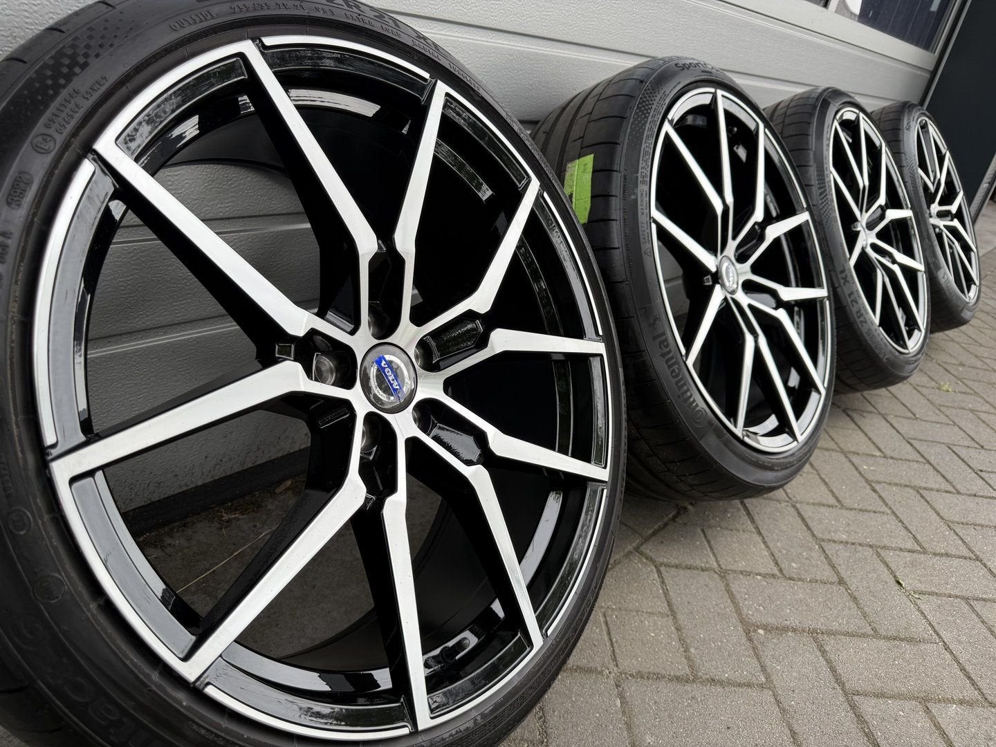 21 inch Volvo V90 S90 CX40 V60 Hybrid cross country velgen, 255 mm, -, -, Banden en Velgen