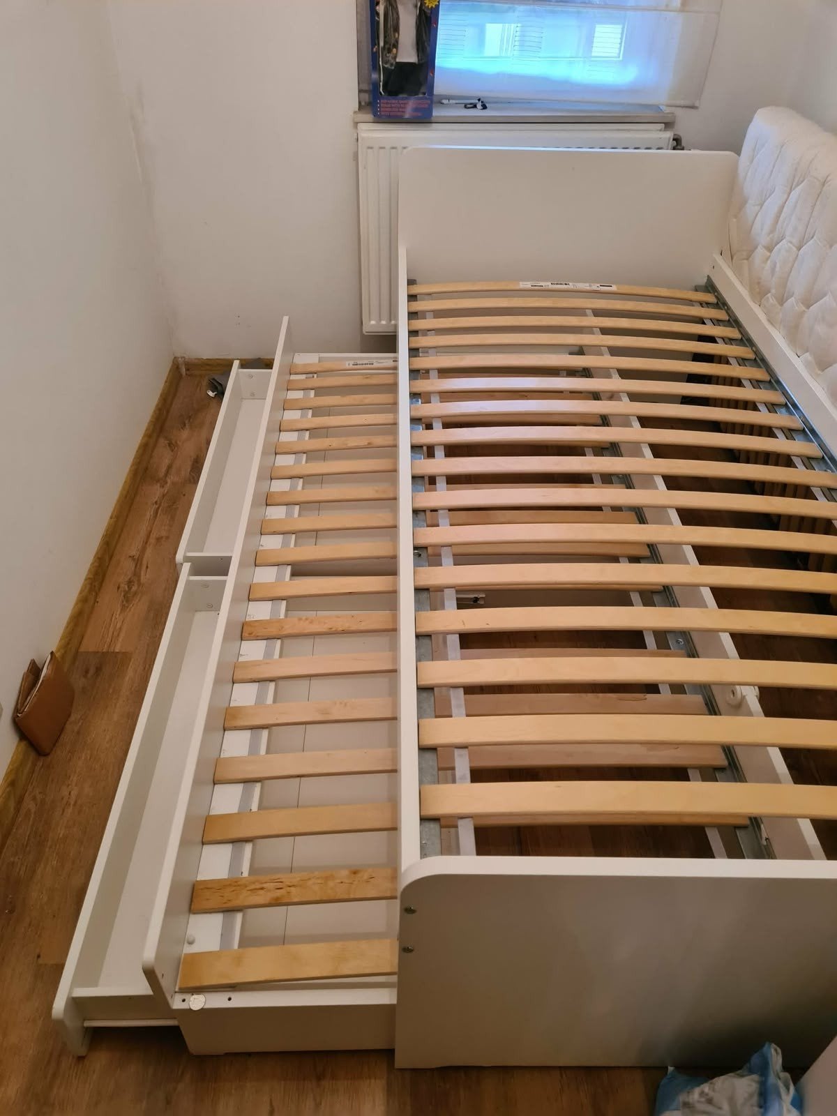 Cadre de lit SLAKT blanc avec sous-lit et rangement 90x200, Enlèvement