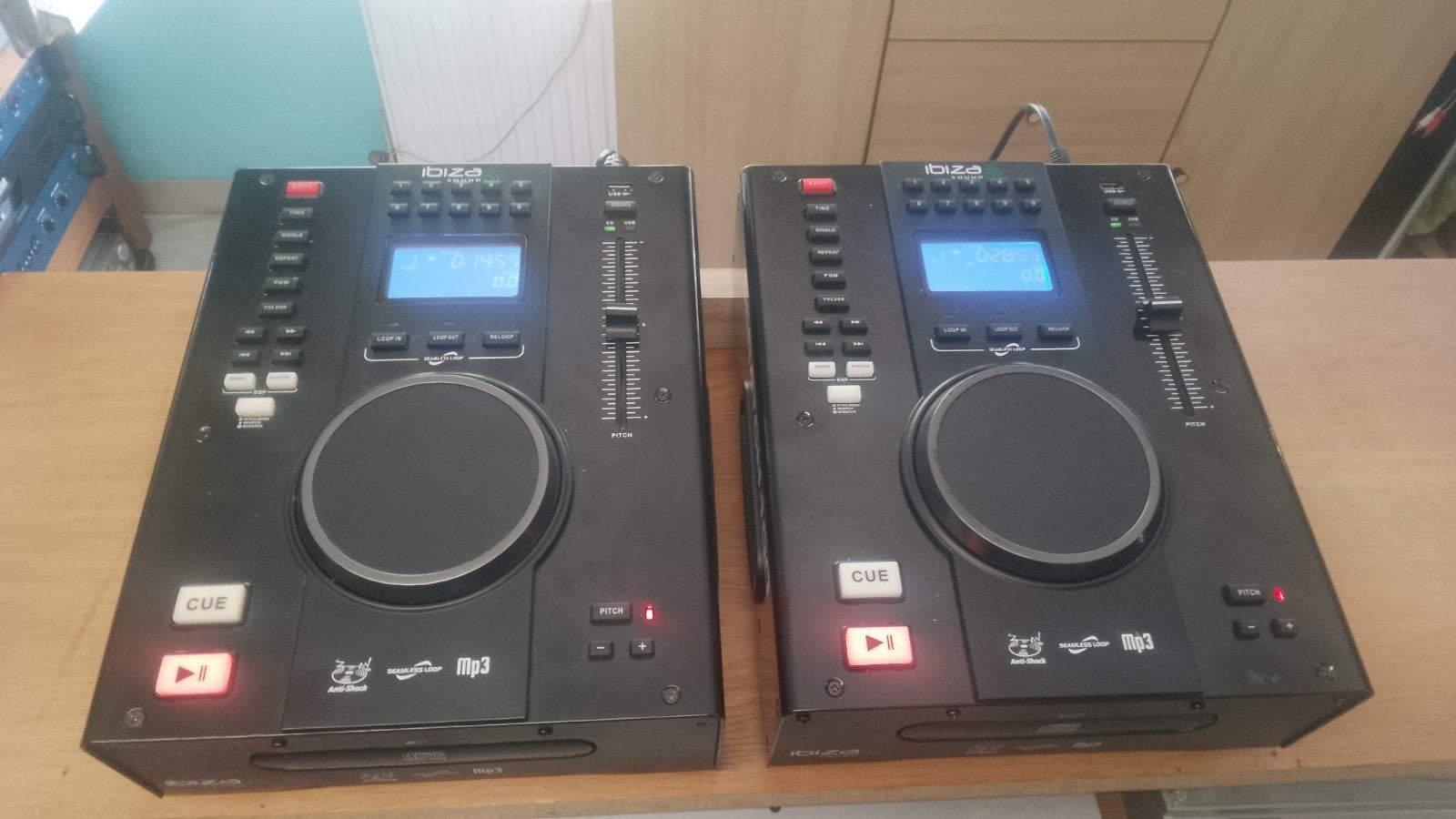 Prachtige 2 cd spelers Ibiza sound koopje, Ophalen