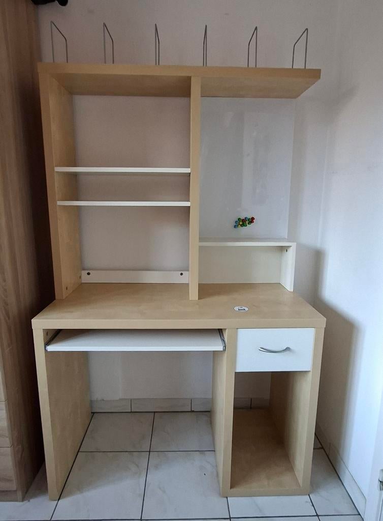 Ikea bureaumeubel met opbergruimte, Huis en Inrichting, Bureaus, Ophalen, Opbergruimte, Gebruikt, Scandinavisch