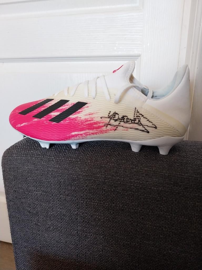 Kylian Hazard gesigneerde voetbalschoen van het merk Adidas, Sport en Fitness, Voetbal, Ophalen of Verzenden