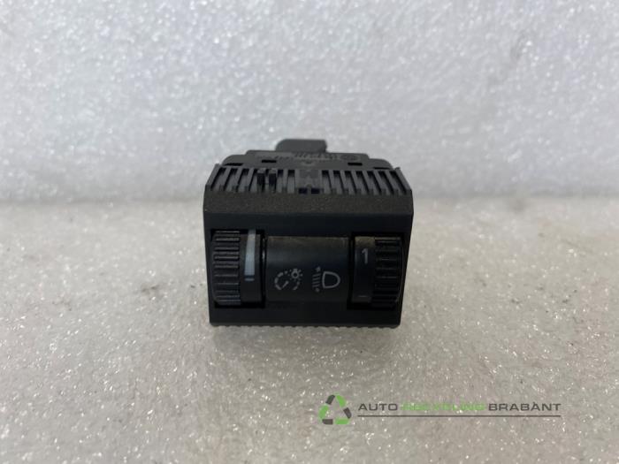 Correcteur hauteur d'un Volkswagen Polo, Volkswagen, -, 3 mois de garantie, Utilisé