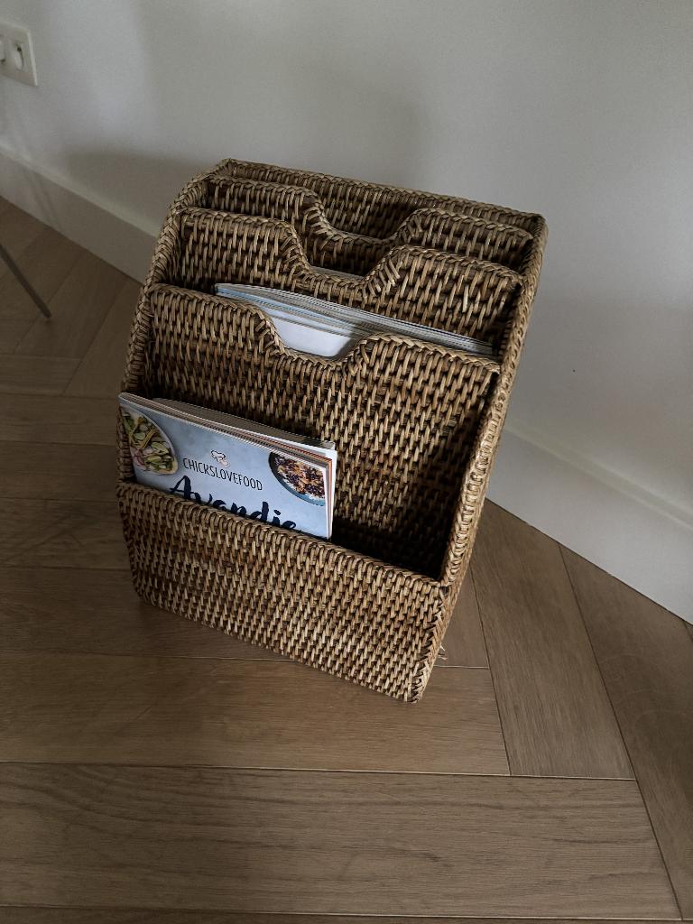 tijdschrifthouder, Huis en Inrichting, Woonaccessoires | Krantenbakken en Lectuurbakken, Ophalen, Gebruikt