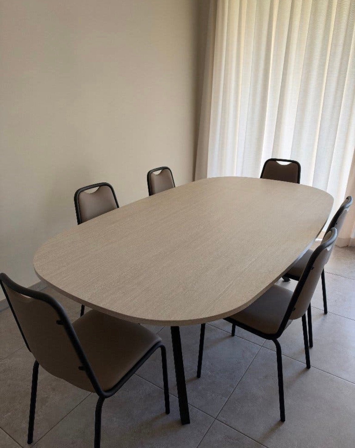 Table MS2000 + 6 chaises - état neuf, prix d'achat 10,00€, Maison & Meubles, Enlèvement, Comme neuf