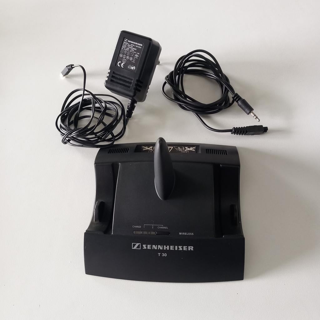 Sega Oplaadbare /wireless systeem Sennheiser, Ophalen of Verzenden, Zo goed als nieuw