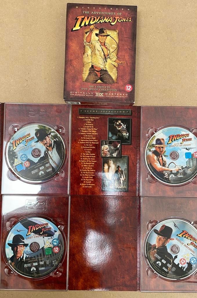 Dvd complete box Indiana Jones, CD & DVD, DVD | Aventure, Enlèvement ou Envoi, Comme neuf