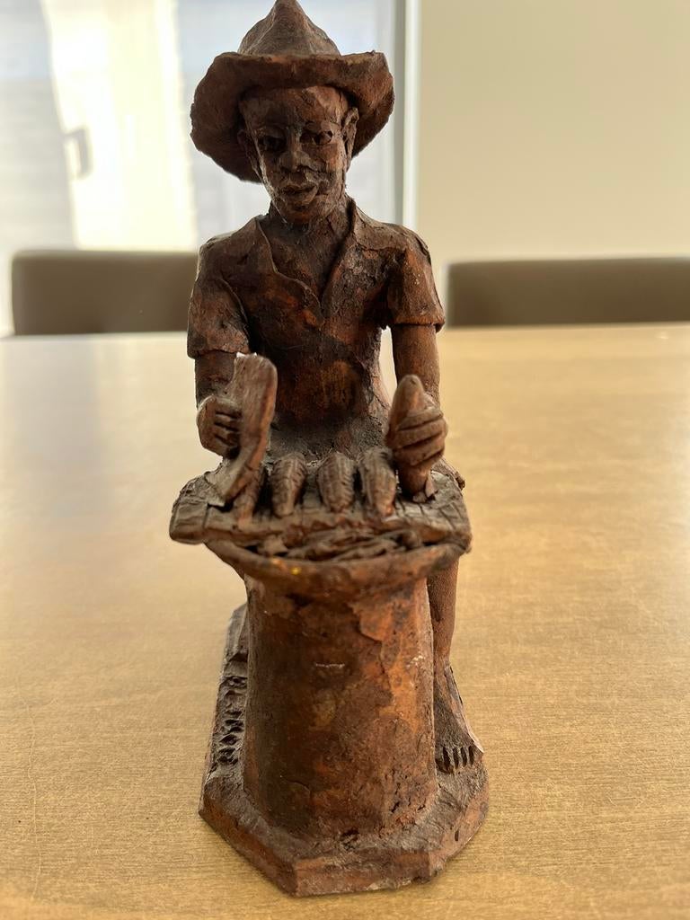 Beeldje uit Kenia (gietijzer?)17cm x 13cm, Ophalen of Verzenden