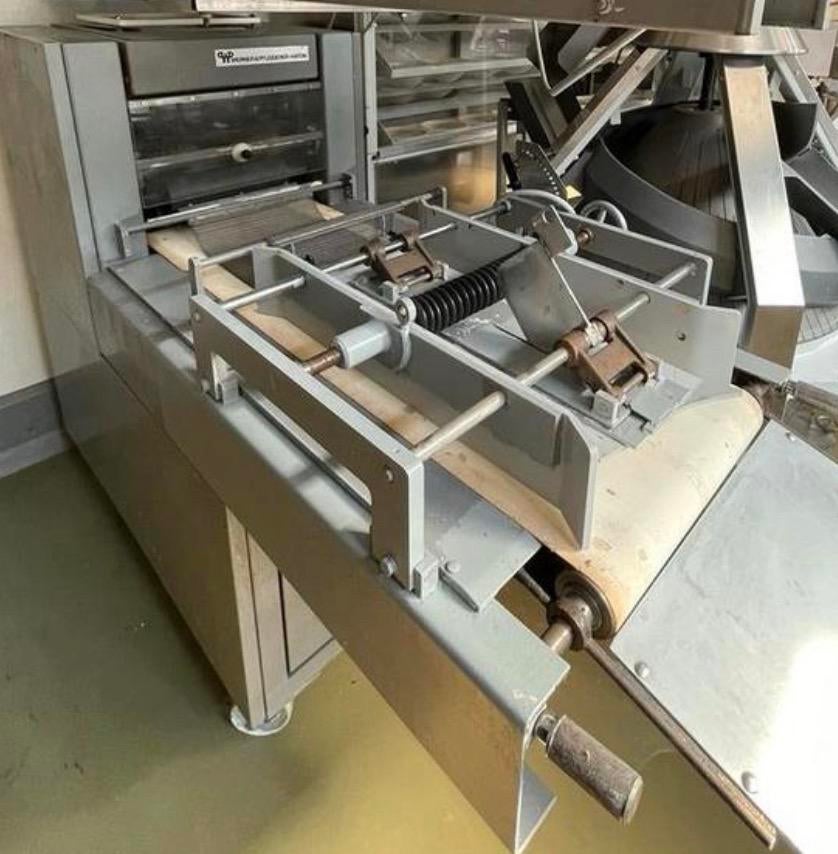 Bakkerij WP broodketen, Ophalen, Brood en Banket